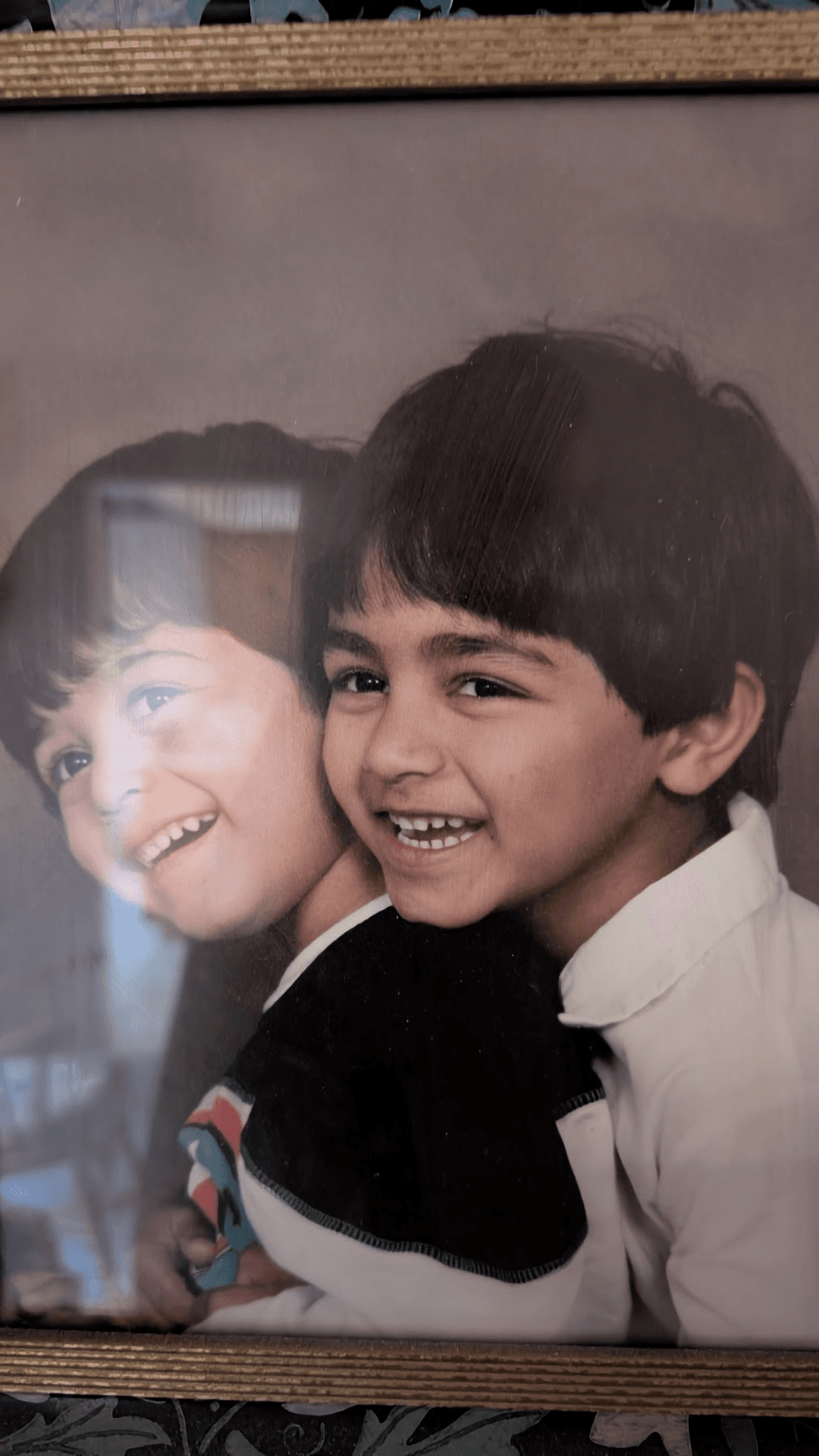 Neil Vidyarthi as a child